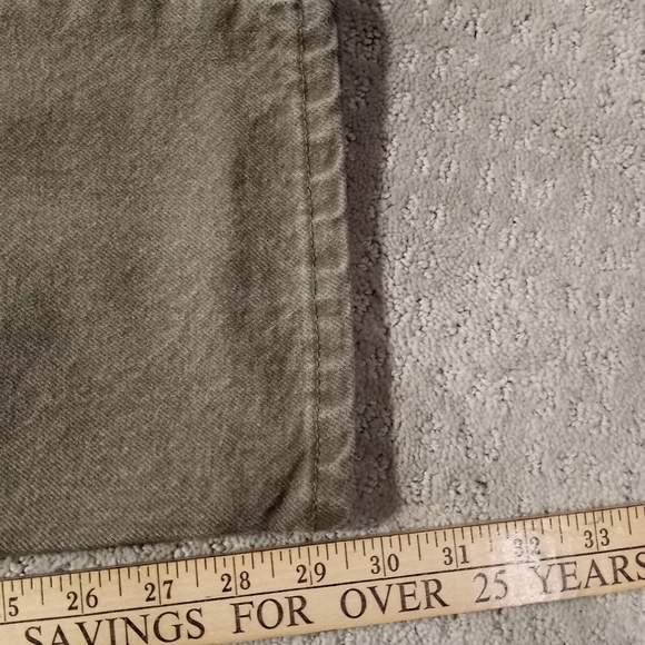 Vintage Levi's 550 Relaxed Fit Straight Leg Olive Green Jeans Mens Sz 36×30 USA - Picture 5 of 14